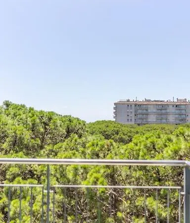 Apartment Seahomes Vacations - Seafront In With Pkg Blanes