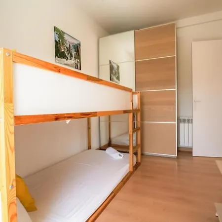 Seahomes Vacations - Seafront In With Pkg * Blanes