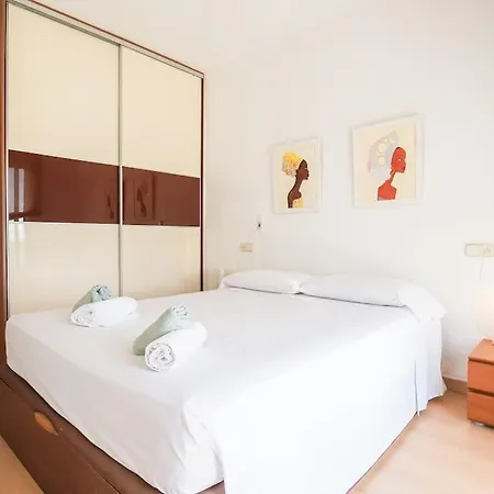 Seahomes Vacations - Seafront In With Pkg Blanes